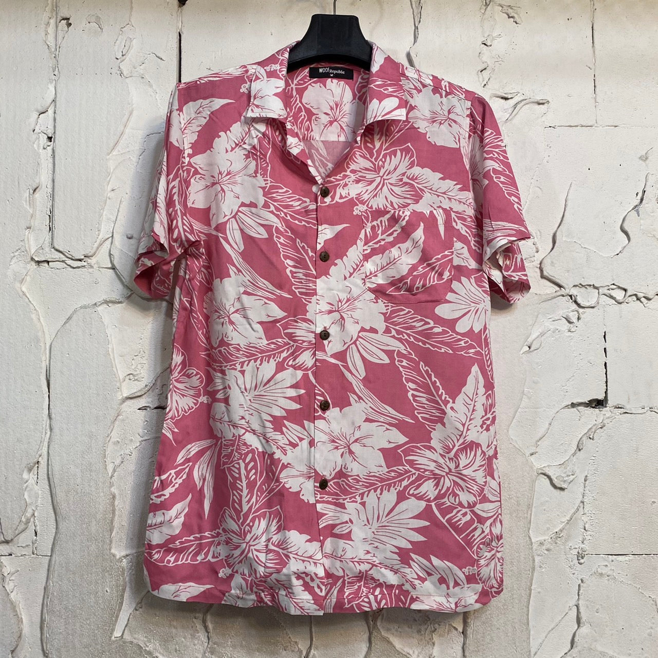 Chemise hawaienne homme rose à fleurs blanches - GL BOUTIK