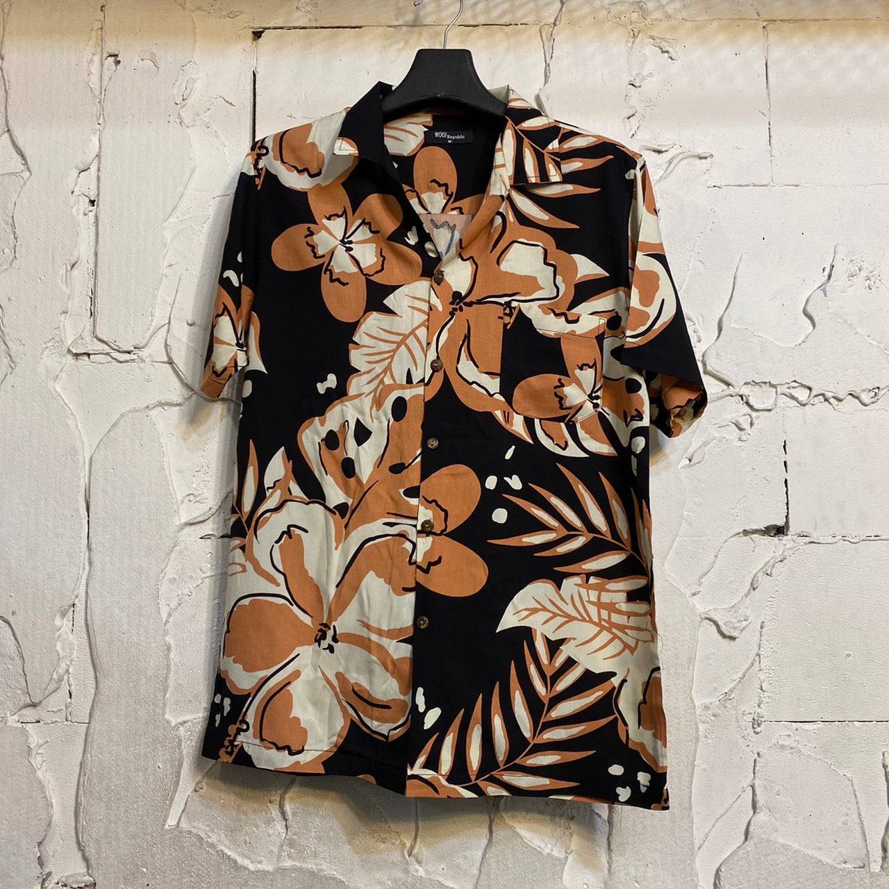 Chemise hawaienne homme noire à fleurs couleur beige et orange - GL BOUTIK