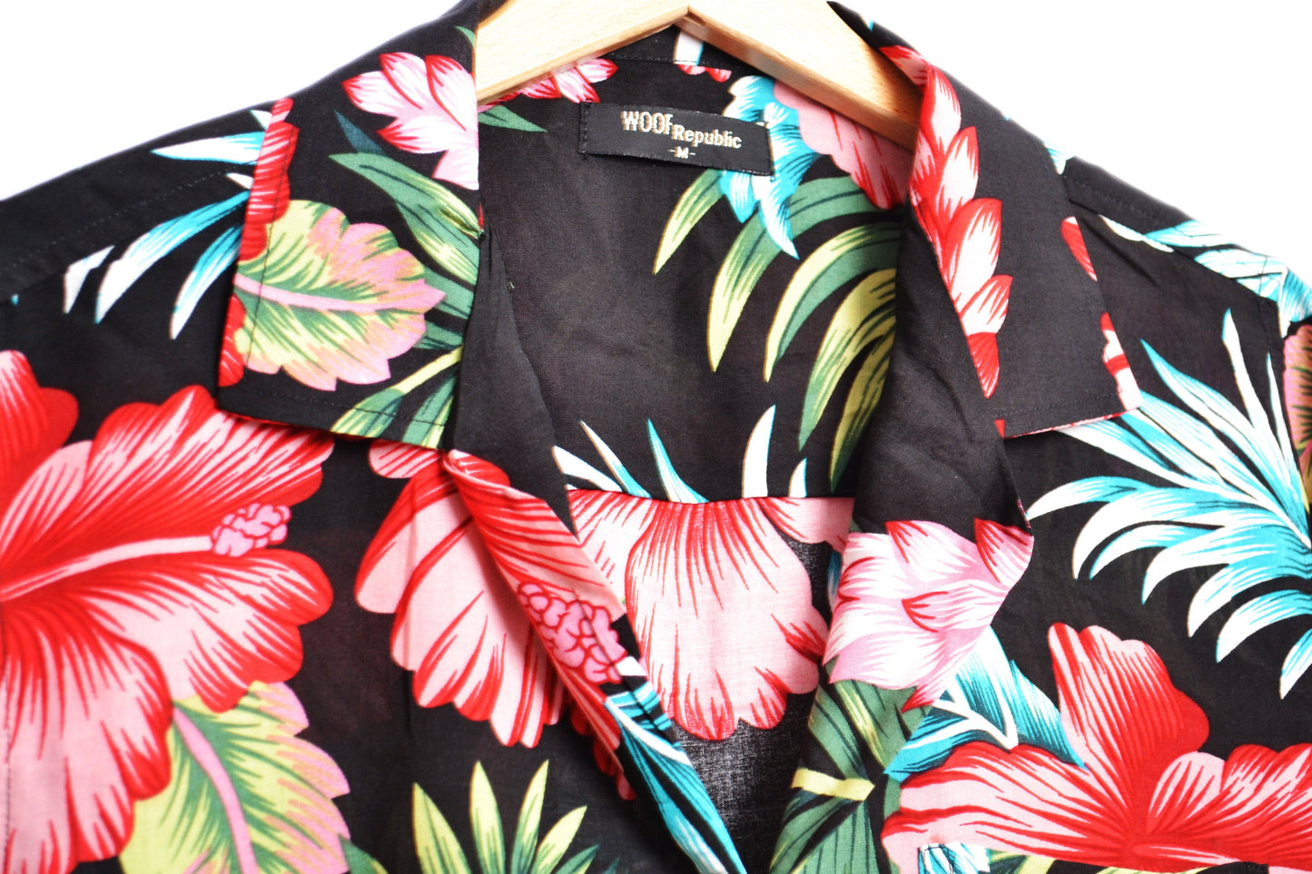 Vue col cubain chemise hawaienne noire à fleurs - glboutik.com