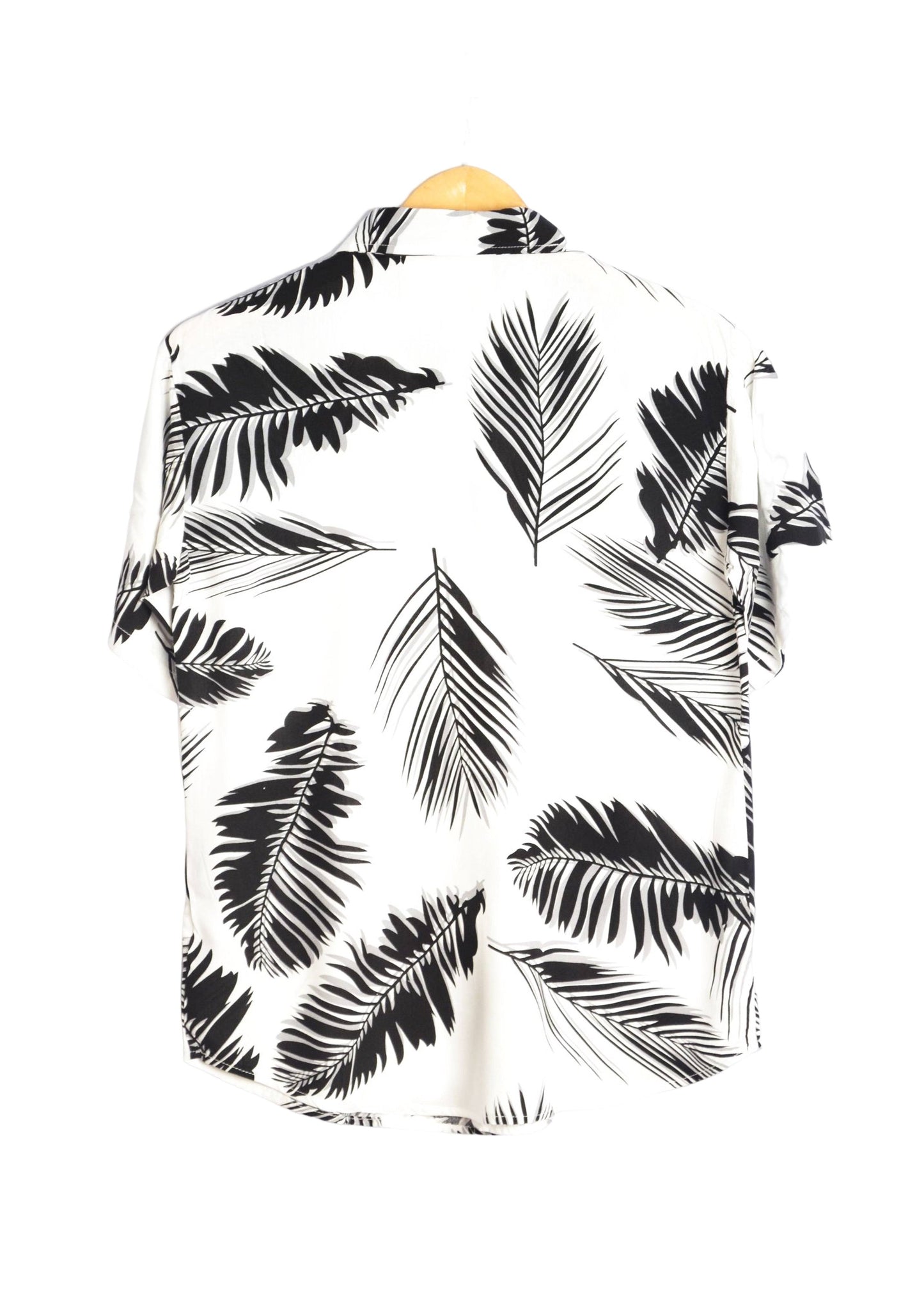 Vue dos chemise à fleurs couleur blanc - GL BOUTIK