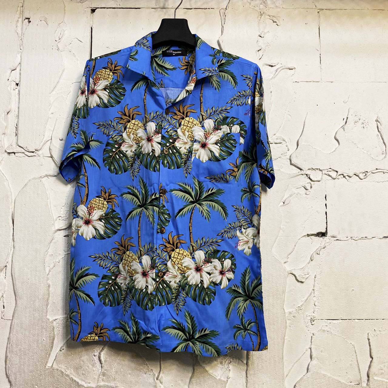 Chemise hawaienne homme couleur bleu et motifs fleurs et ananas - GL BOUTIK