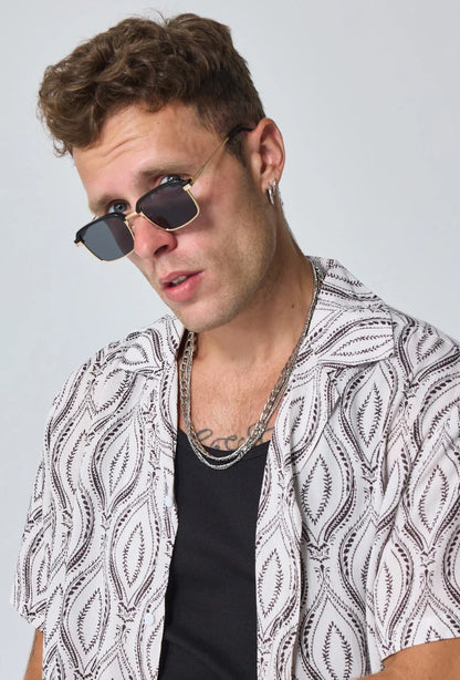 Lunettes solaires clubmaster carrées noires sur modele - GL BOUTIK