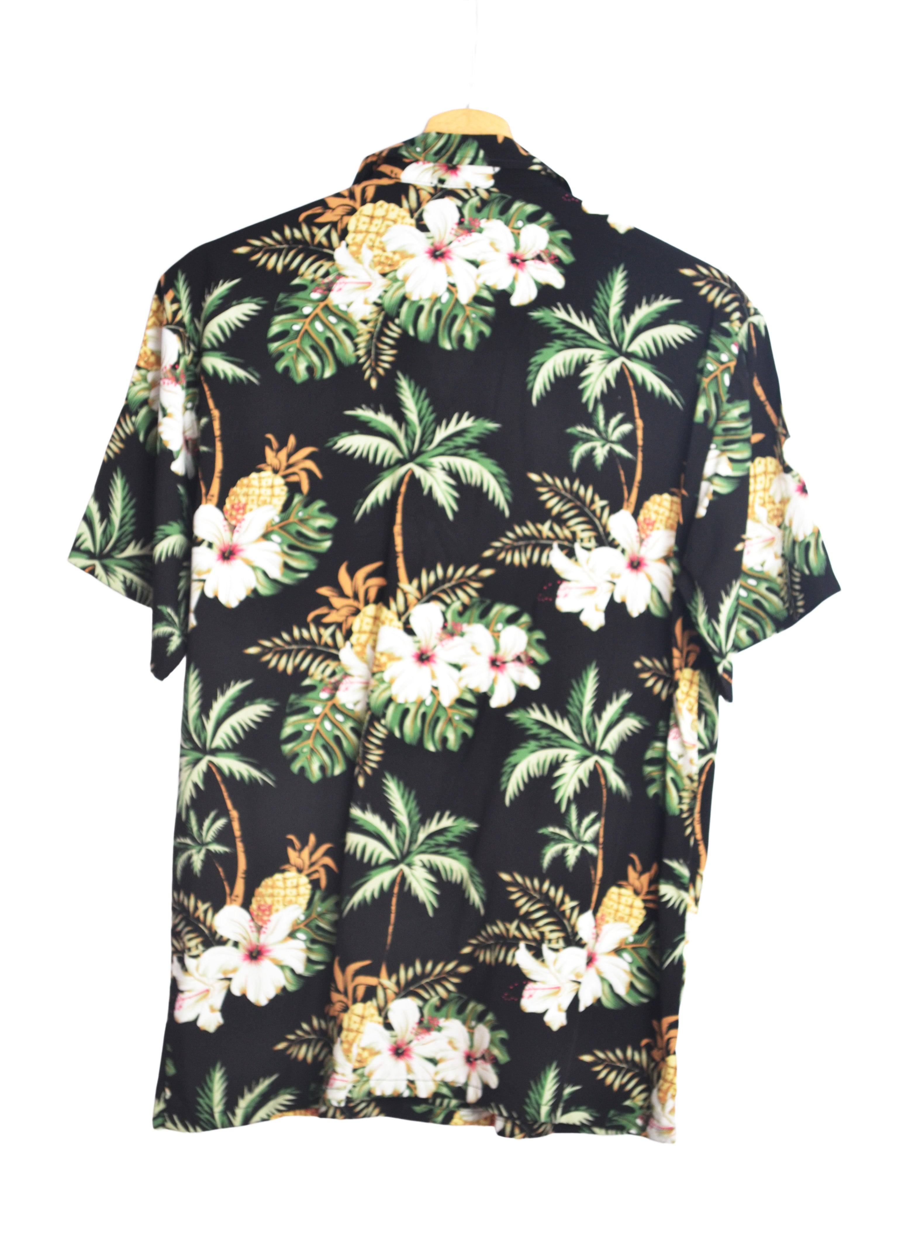 Chemise noire motifs fleurs et ananas