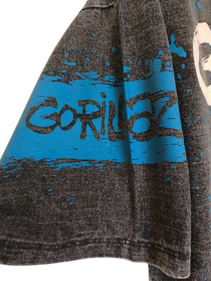 Vue manche tshirt gris délavé imprimé gorillaz - GL BOUTIK
