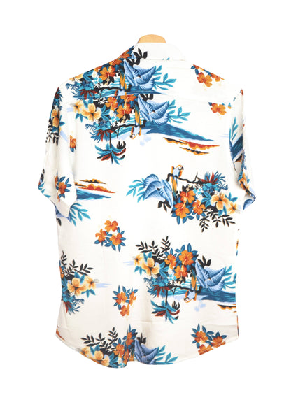 Vue dos chemise hawaienne blanche imprimée fleurs et perroquets - glboutik.com