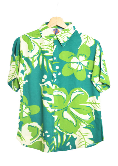 Chemise hawaienne coupe femme verte à fleurs - GL BOUTIK