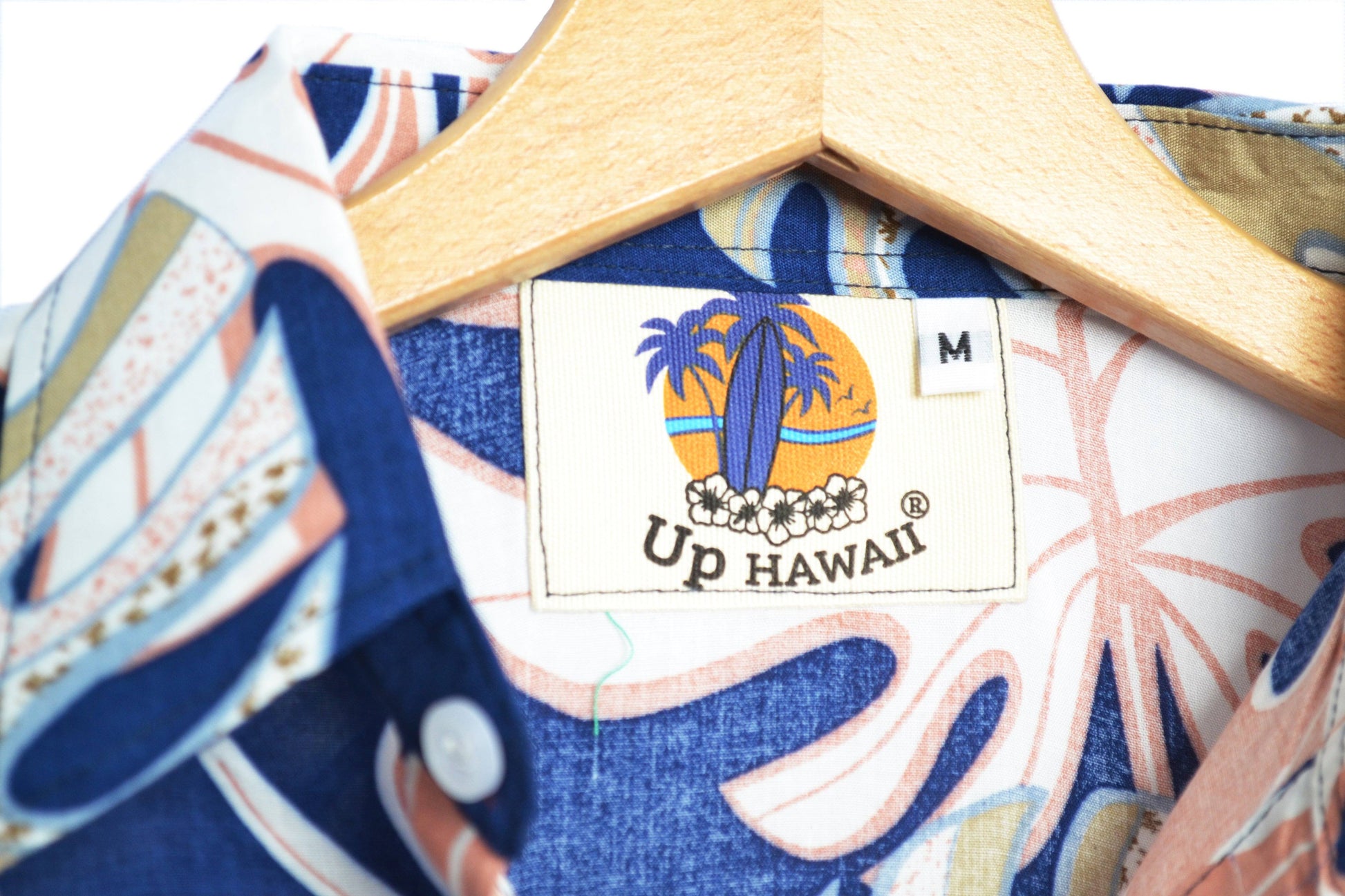 Vue label chemise hawaienne bleue marque up hawaii - GL BOUTIK